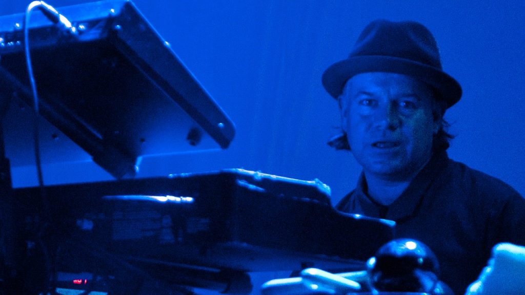 Martin Duffy, Felt and Primal Scream Keyboardist, Dies at 55