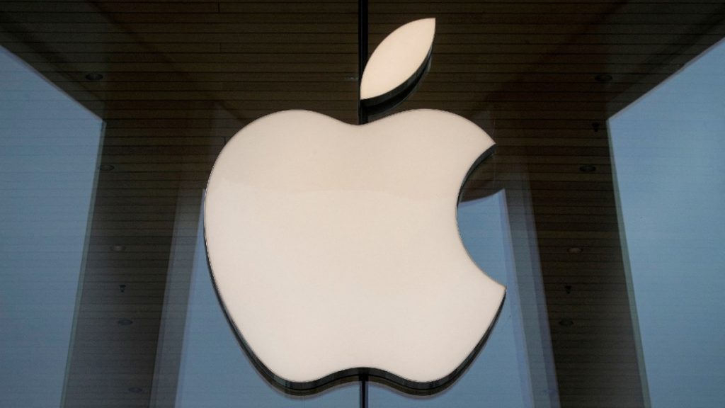 Apple Predicted to Launch a Foldable iPad in 2024: Report