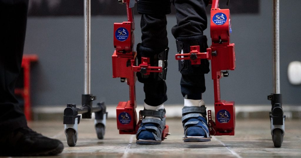 This Robotic Exoskeleton Gives Paralysed Children the Ability to Walk