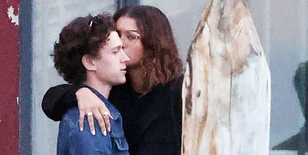 Zendaya Was Photographed Kissing Tom Holland on Idyllic Venice Vacation