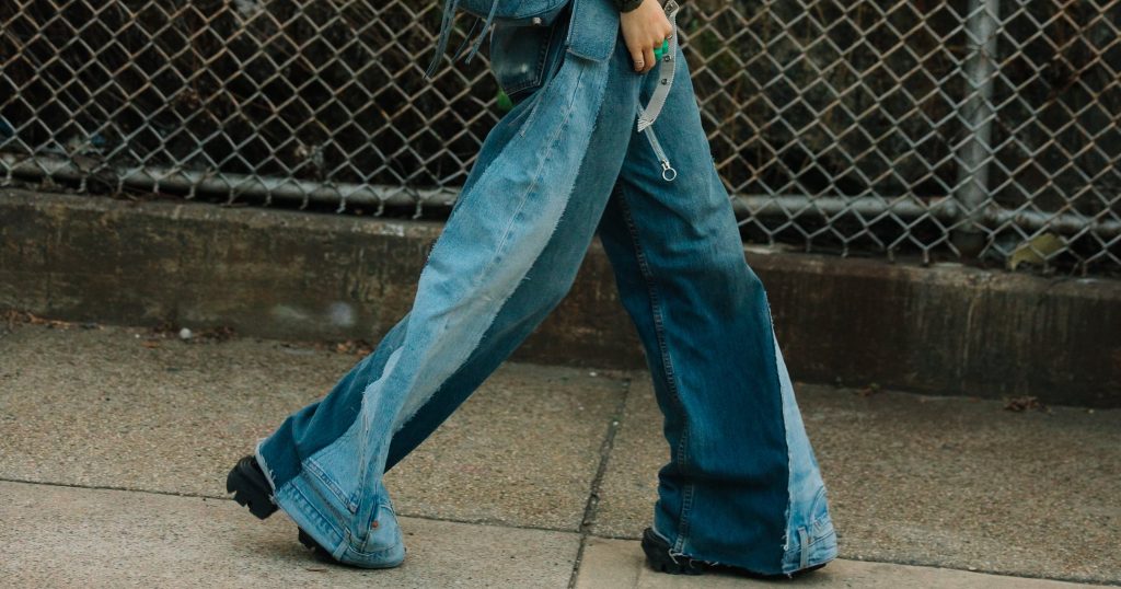 The 10 Best Shoes to Wear With Flare Jeans, From