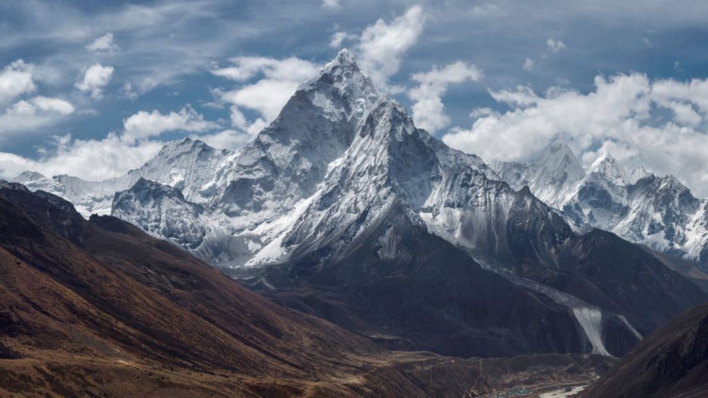 A single massive tectonic collision? That’s not how the Himalayas