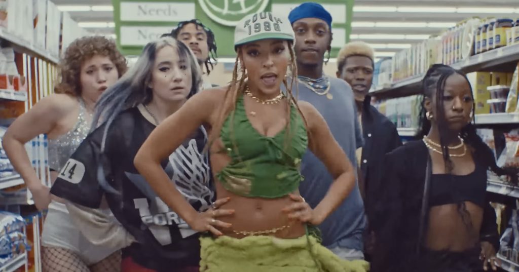 Tinashe Struts Through the Supermarket in a String Bikini For