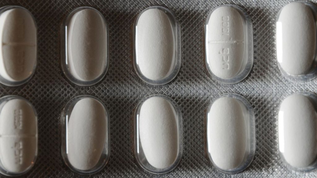 Widely used epilepsy drugs tied to rare, deadly side effect,