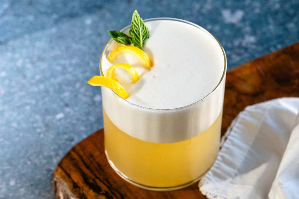 Make these four classic cocktails and become a fluid dynamics