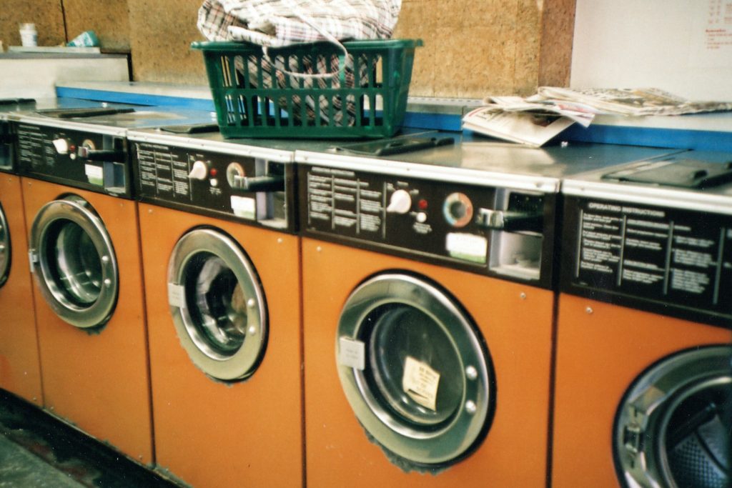 Plugging the leak on laundry pollution